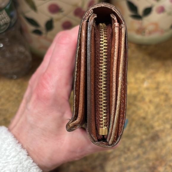 Louis Vuitton Portefeuille Tresol Monogram Wallet - Picture 5 of 12